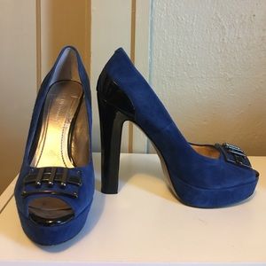 BCBGeneration royal blue and black high heels